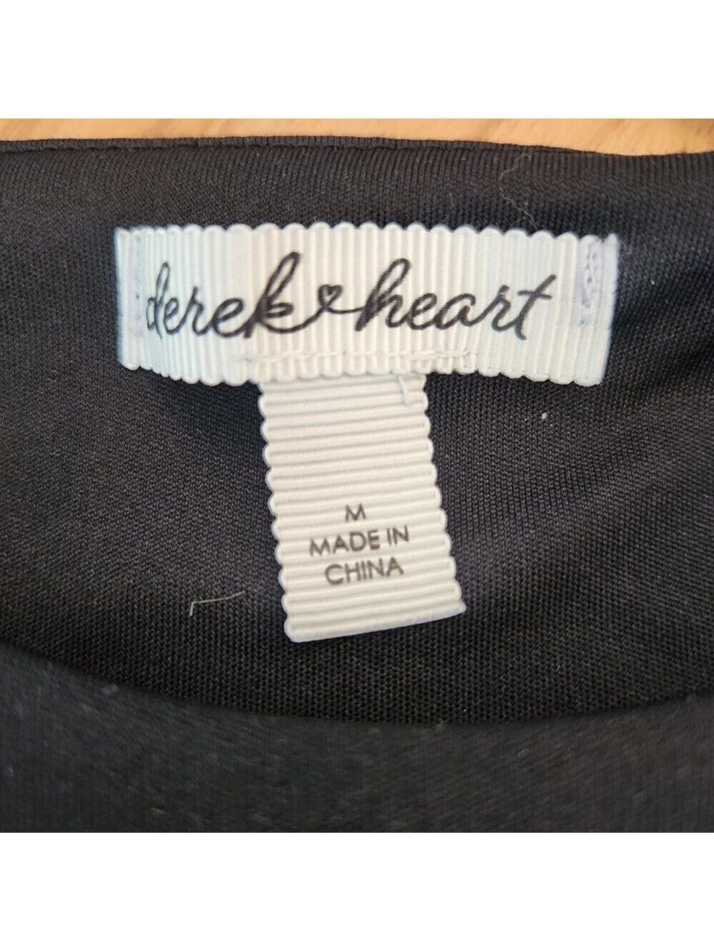 CLASSIC AUDREY HEPBURN BLACK BODYCON DEREK HEART LONG DRESS - EUC - Picture 6 of 7